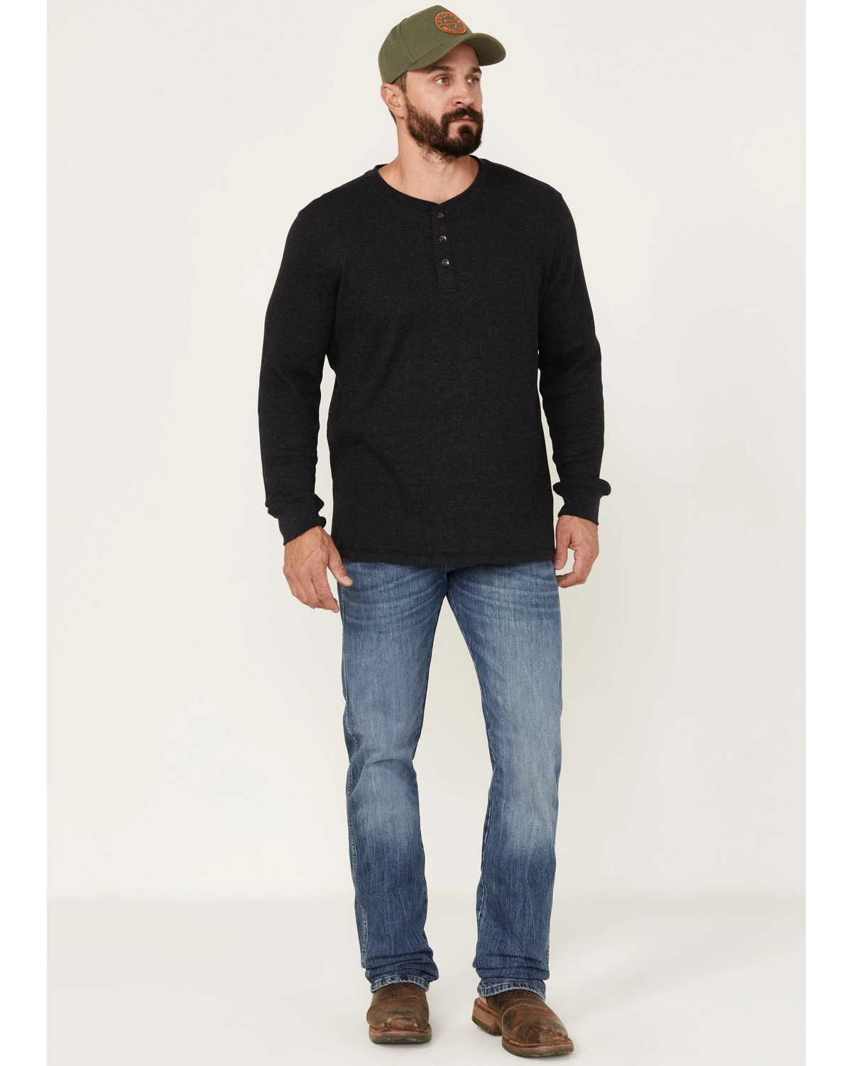 Wrangler Men's 88MWZ Retro Sawdust Medium Wash Slim Straight Denim Jeans - Tall 3 Wrangler Men's 88MWZ Retro Sawdust Medium Wash Slim Straight Denim Jeans - Tall