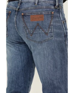 Wrangler Men's 88MWZ Retro Sawdust Medium Wash Slim Straight Denim Jeans - Tall 9 Wrangler Men's 88MWZ Retro Sawdust Medium Wash Slim Straight Denim Jeans - Tall -Sheplers Sales 2000374566 415 P4