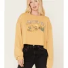 Cleo + Wolf Women's Find Your Wild Graphic Cropped Sweatshirt -Sheplers Sales 2000380775 103 P1